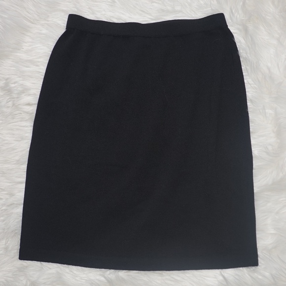 St. John Black Skirt - Picture 1 of 3